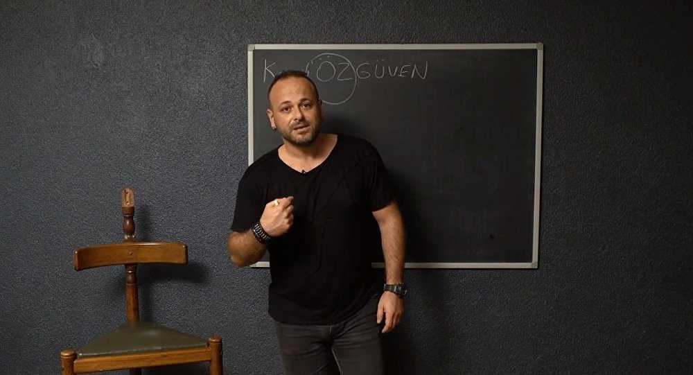 Aret Vartanyan Kimdir