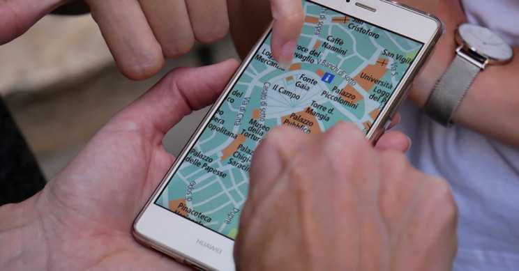 Huawei Haritalar: TomTom
