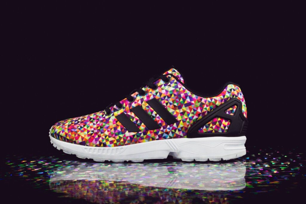 Adidas Bedava Ayakkabı Dağıtıyor mu?