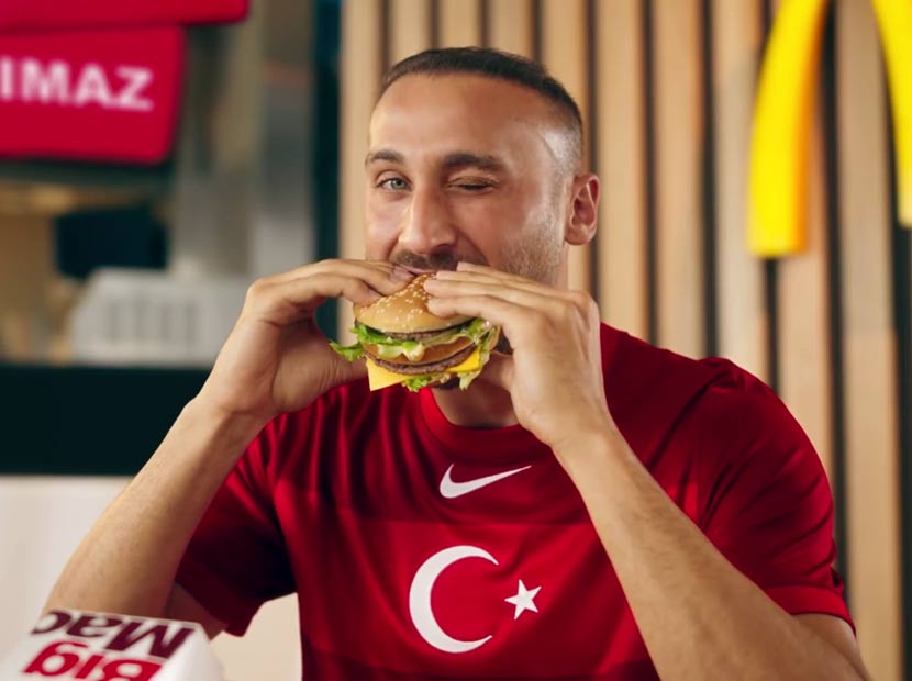 McDonald's Dayı Savar Reklam Videosu İzle