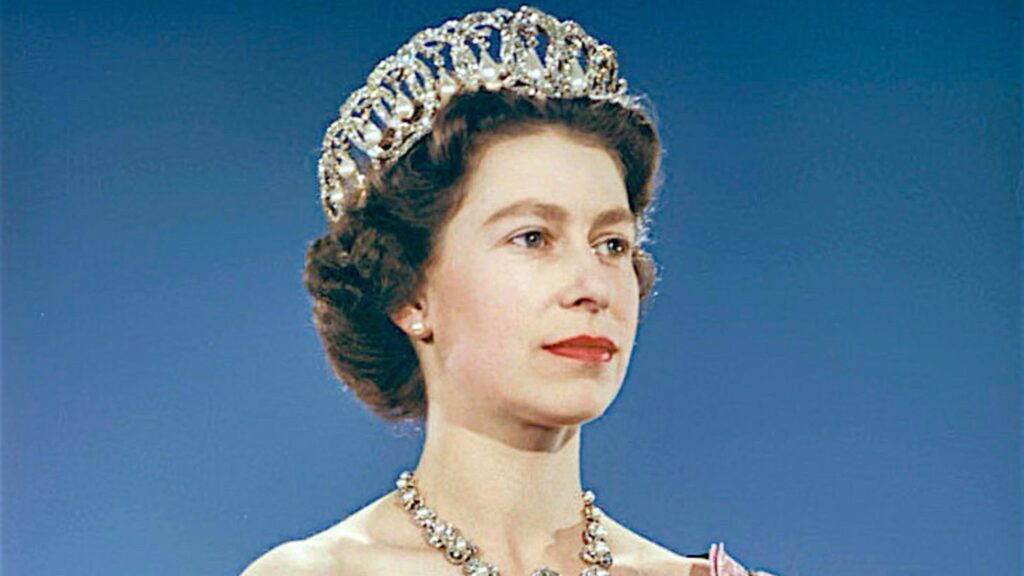Kraliçe Elizabeth Öldü mü? (Son Dakika)