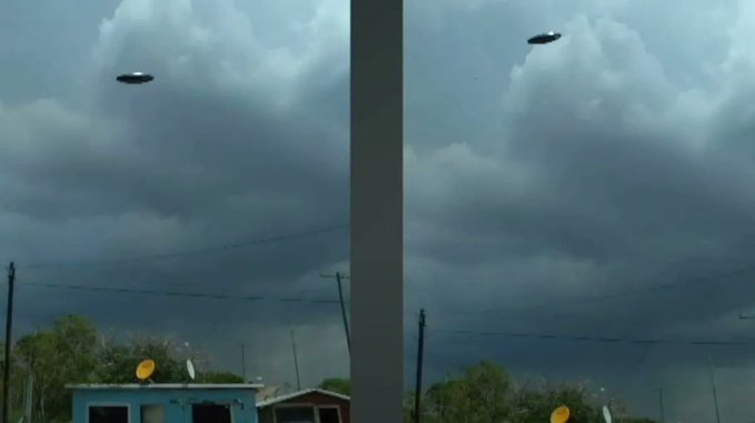 Meksika UFO Olayı Nedir? Uzaylılar mı Geldi? (2023)