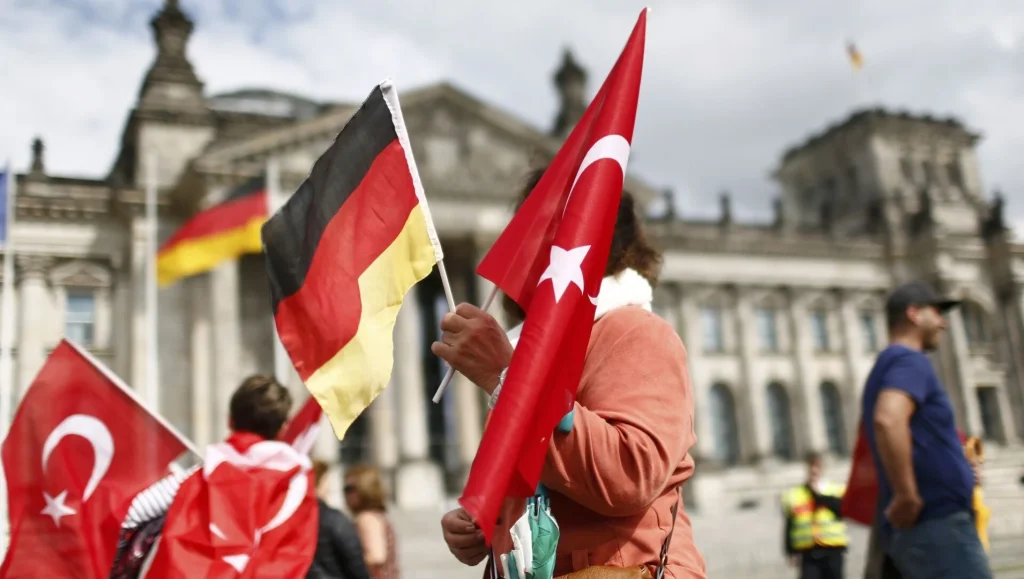 Almanya Nitelikli Göçmenlik Yasası Nedir? 2023