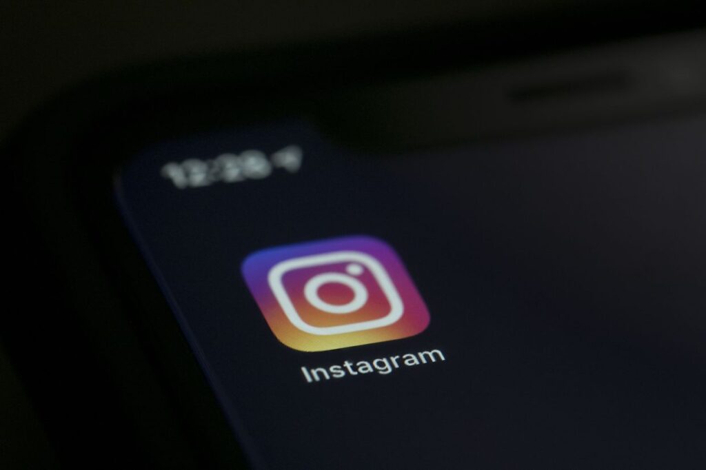 İnstagram Büyüdü, Ekran Küçültme Nasıl Yapılır? 2023