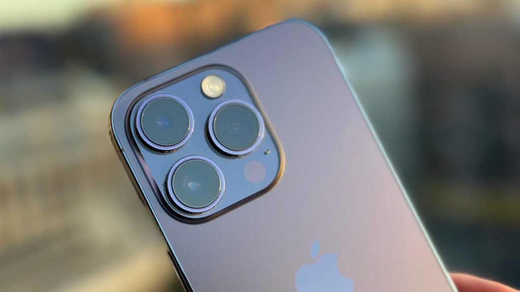 iPhone 15 USB-C Şarjı Ne İşe Yarar?