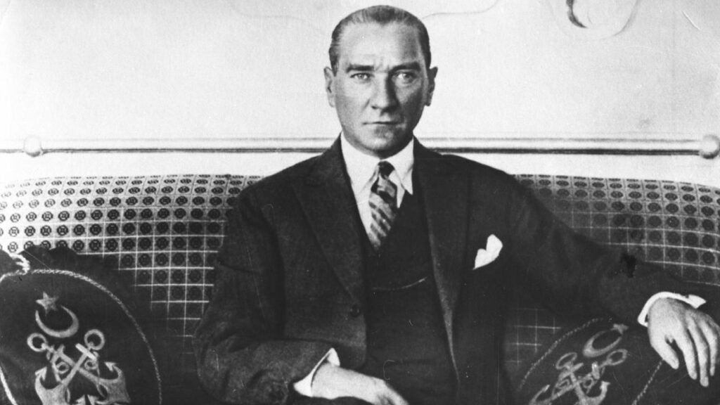 Atatürk Hutbelerde Neden Anılmıyor? 2023
