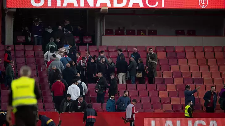 Granada - Bilbao Maçı Neden Durdu? Ne Zaman Devam Edecek?