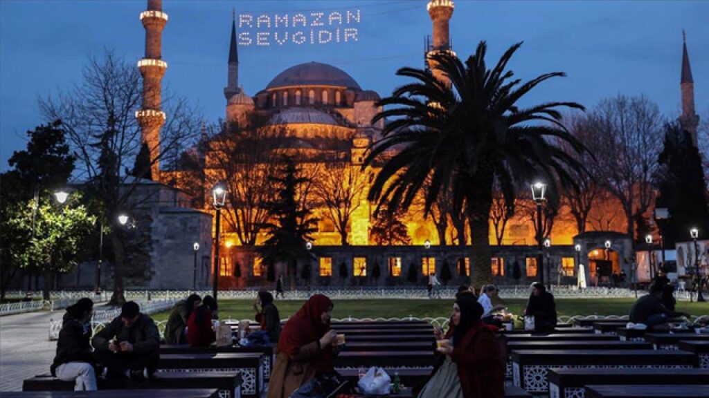 İstanbul İftara Ne Kadar Kaldı? 12 Mart 2024 Sayaç